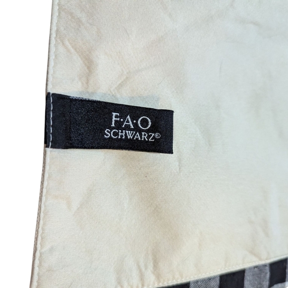 FAO Schwarz Halloween Table Runner Pumkins Corduroy Cotton Preppy Cottagecore - Picture 4 of 6